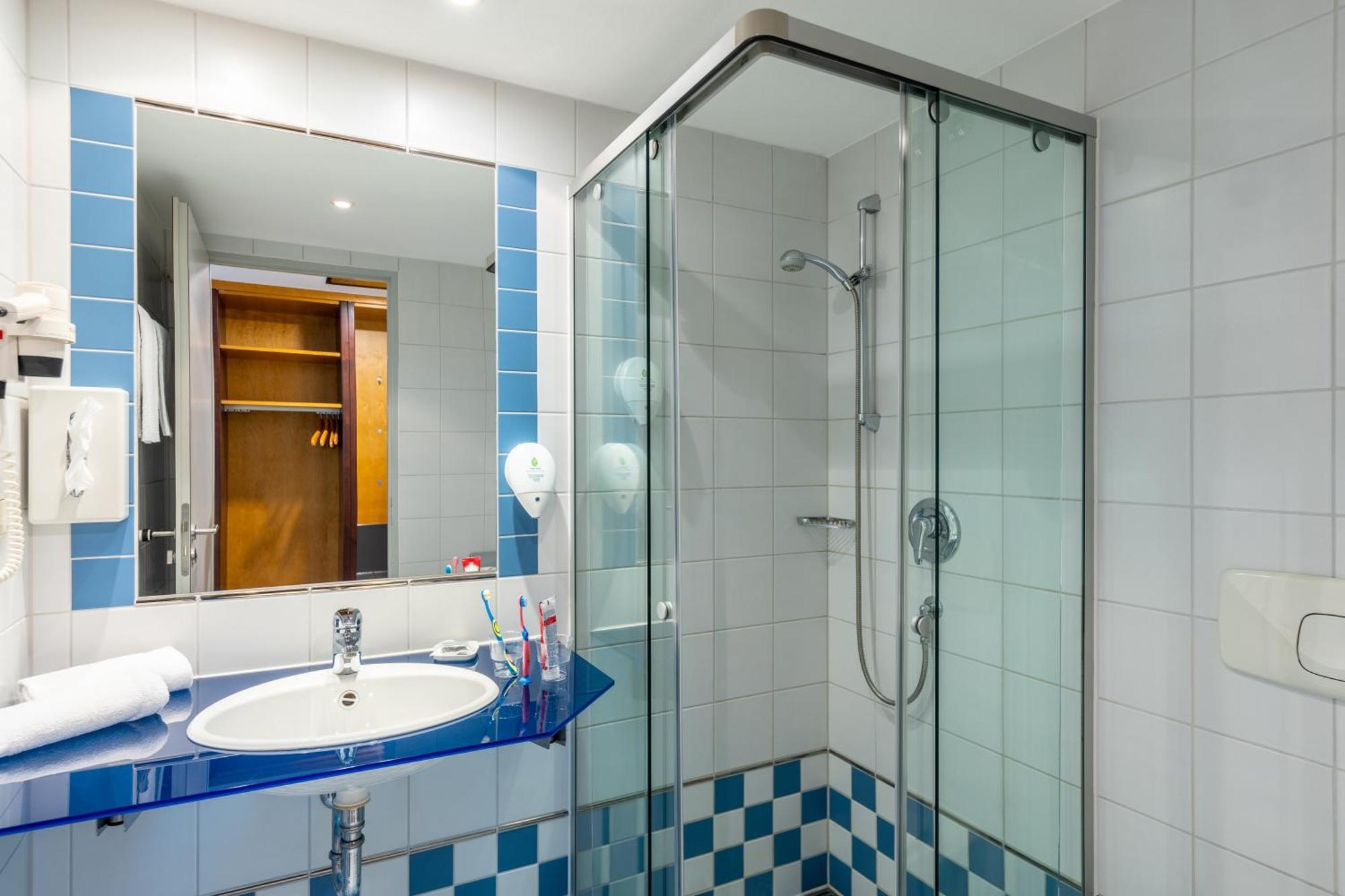 Hotel Leipheim Sued מראה חיצוני תמונה
