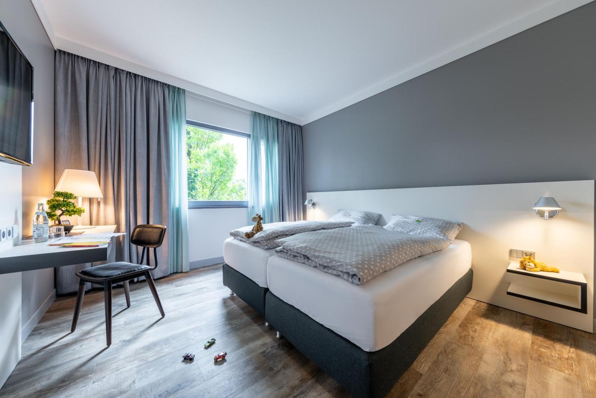 Hotel Leipheim Sued מראה חיצוני תמונה