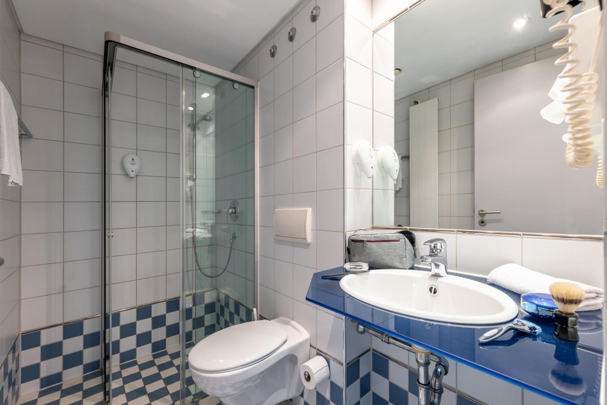 Hotel Leipheim Sued מראה חיצוני תמונה