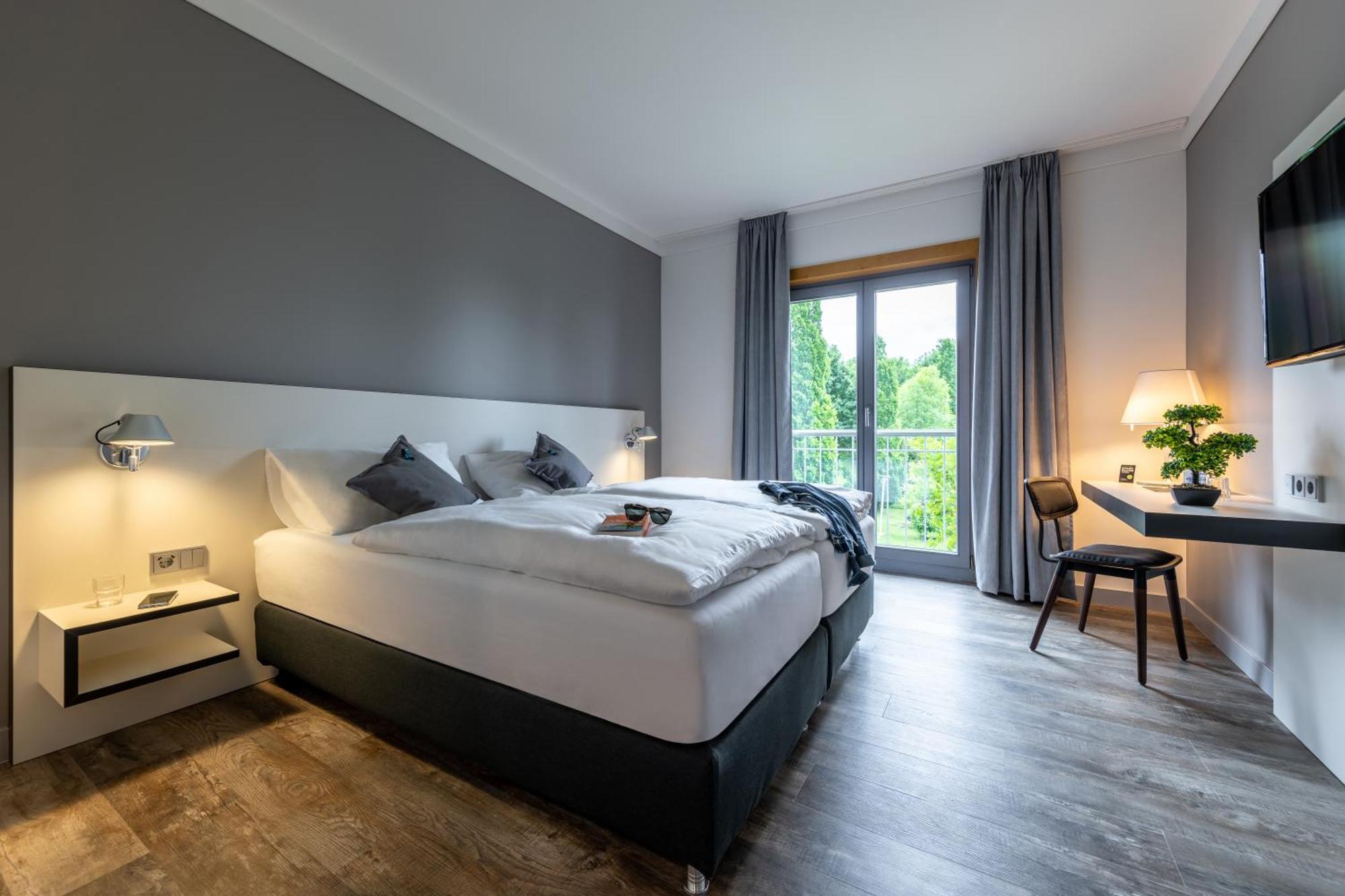 Hotel Leipheim Sued מראה חיצוני תמונה